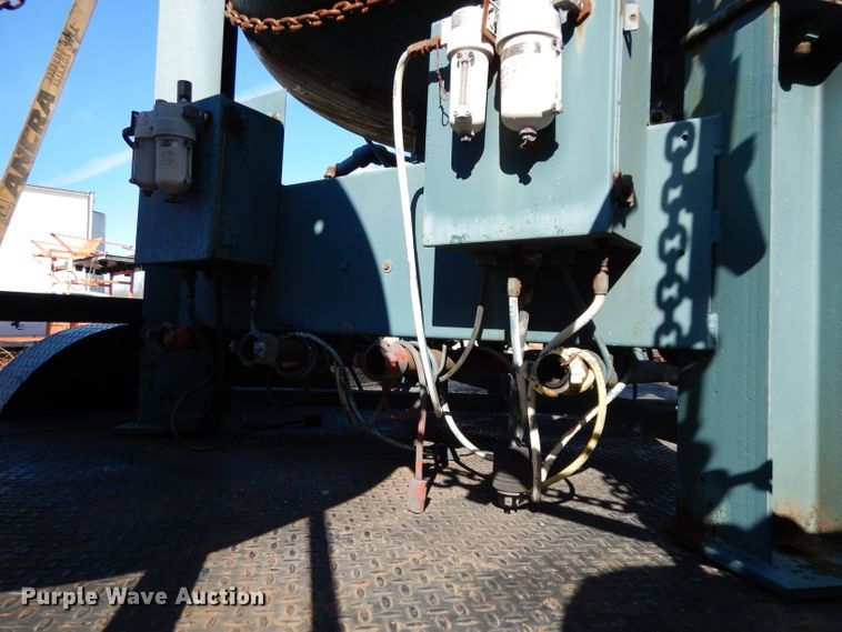 image for item DH2346 1992 Clemco Big Chem media blasting machine