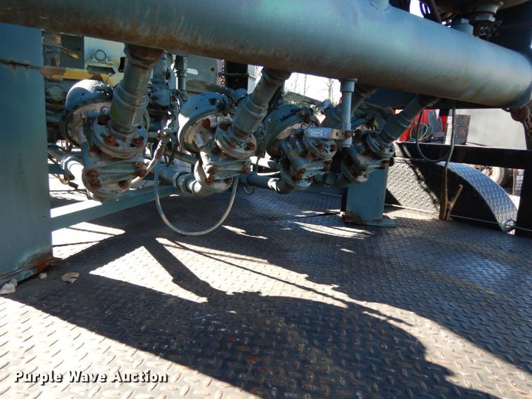 image for item DH2346 1992 Clemco Big Chem media blasting machine