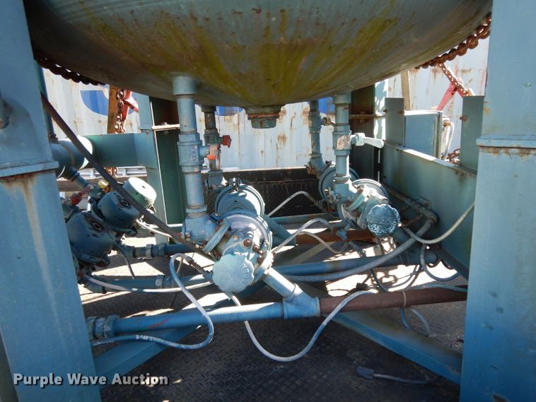 image for item DH2346 1992 Clemco Big Chem media blasting machine