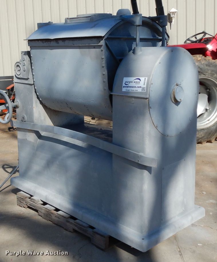 image for item DH2348 Champion TM2 mixer