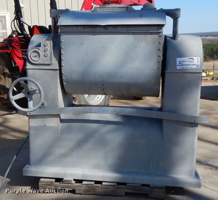 image for item DH2348 Champion TM2 mixer