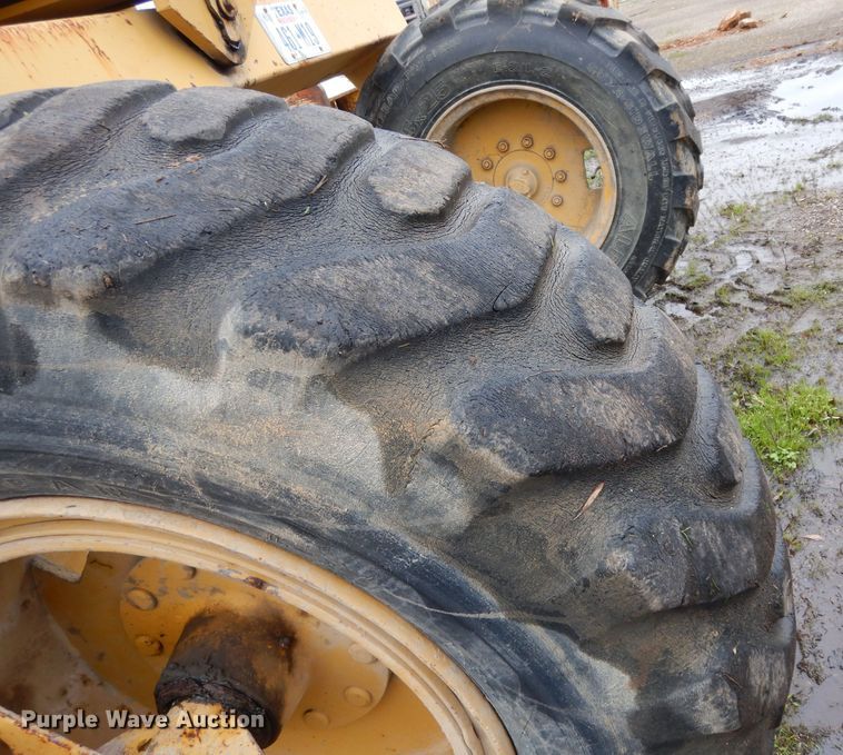 image for item DH2364 Caterpillar RR-250 soil stabilizer