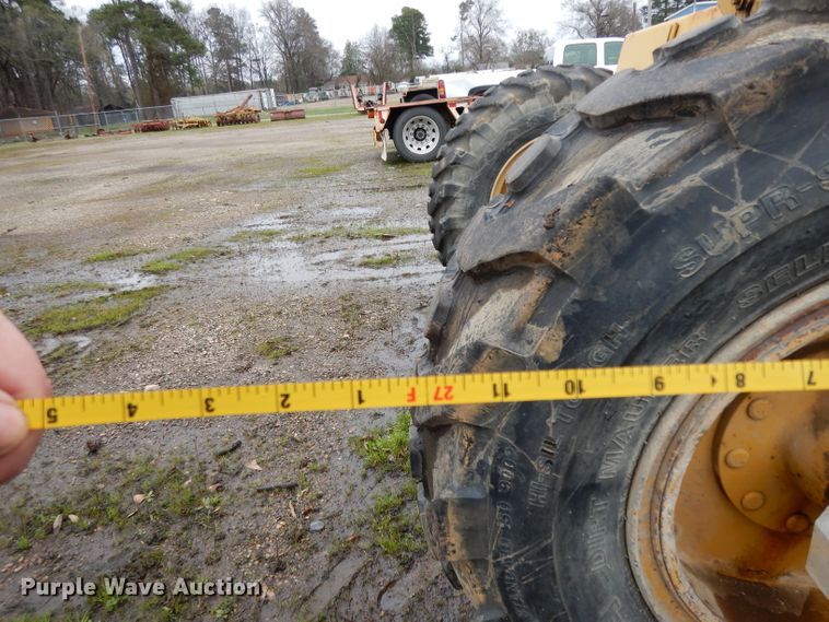 image for item DH2364 Caterpillar RR-250 soil stabilizer