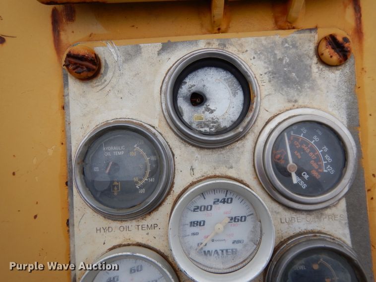 image for item DH2364 Caterpillar RR-250 soil stabilizer