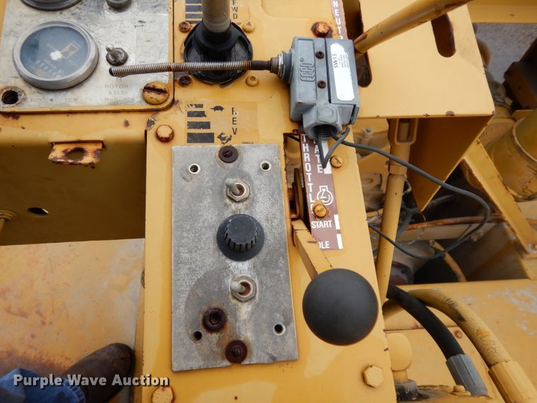 image for item DH2364 Caterpillar RR-250 soil stabilizer