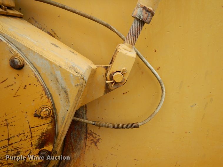 image for item DH2364 Caterpillar RR-250 soil stabilizer