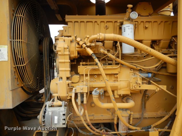 image for item DH2364 Caterpillar RR-250 soil stabilizer