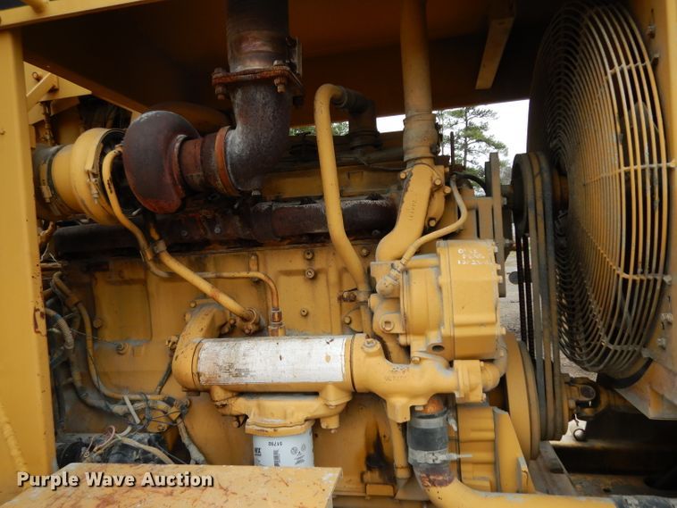 image for item DH2364 Caterpillar RR-250 soil stabilizer