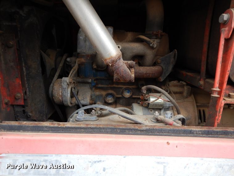 image for item DH2369 MQ Power Whisperweld welder/generator