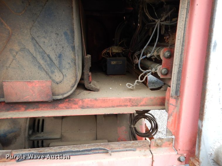 image for item DH2369 MQ Power Whisperweld welder/generator