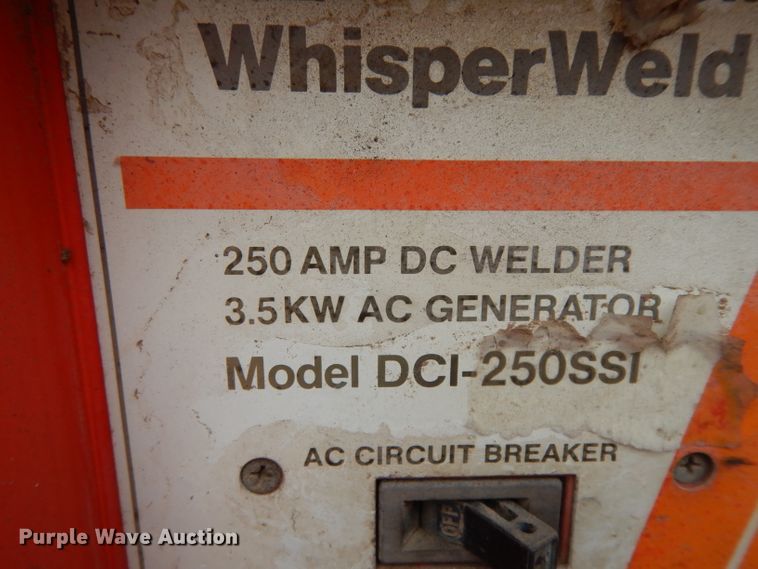 image for item DH2369 MQ Power Whisperweld welder/generator