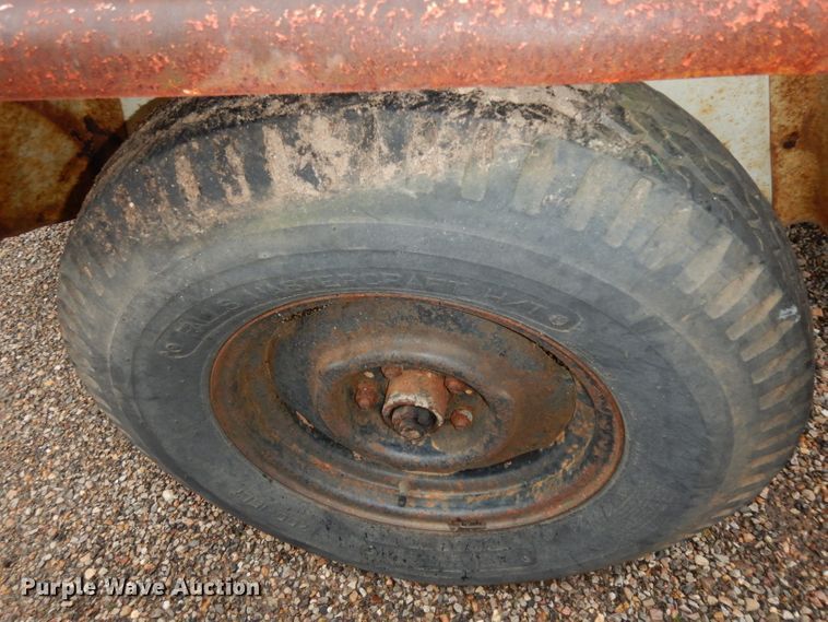 image for item DH2369 MQ Power Whisperweld welder/generator