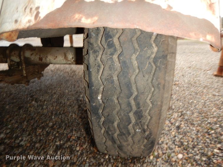 image for item DH2369 MQ Power Whisperweld welder/generator