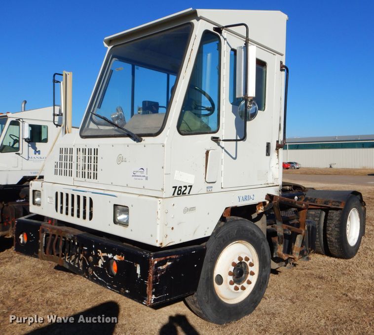 image for item DH4385 2004 Ottawa 30 yard truck