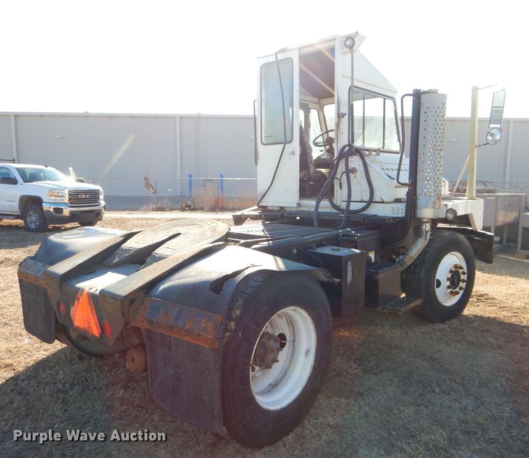 image for item DH4385 2004 Ottawa 30 yard truck