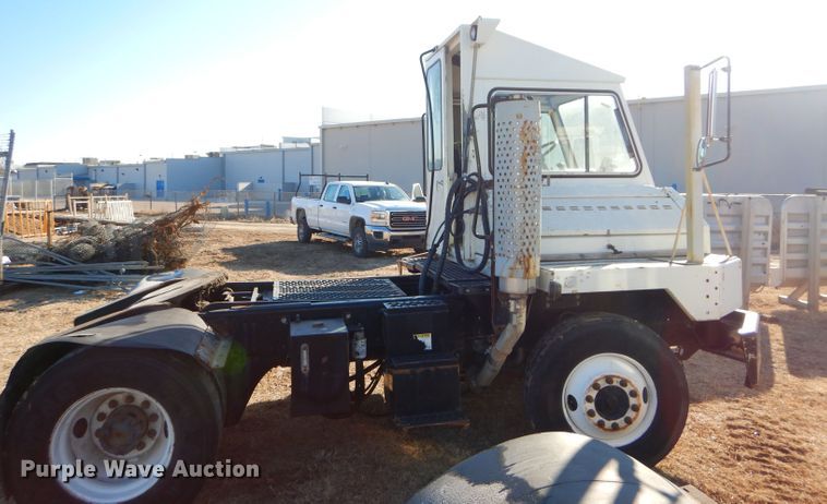 image for item DH4385 2004 Ottawa 30 yard truck