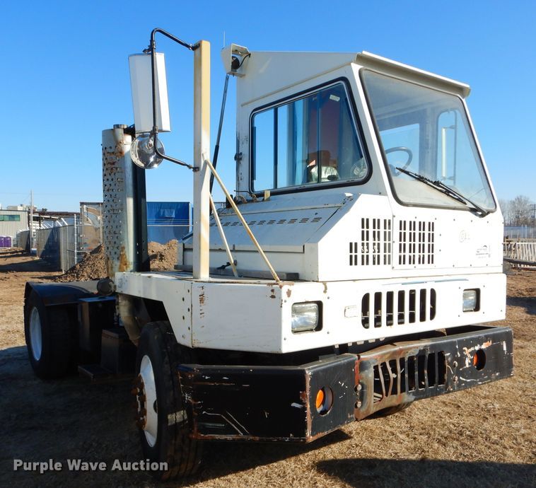 image for item DH4385 2004 Ottawa 30 yard truck