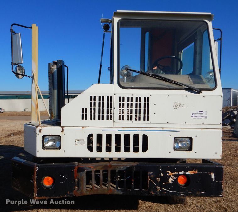 image for item DH4385 2004 Ottawa 30 yard truck