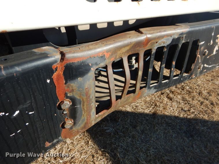 image for item DH4385 2004 Ottawa 30 yard truck