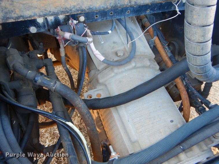 image for item DH4385 2004 Ottawa 30 yard truck