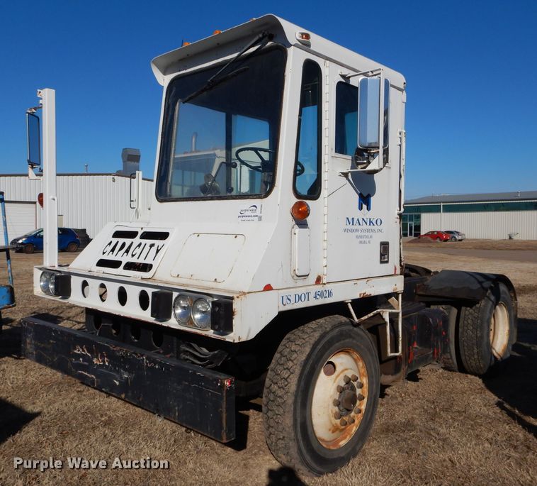 image for item DH4386 1990 Capacity yard truck