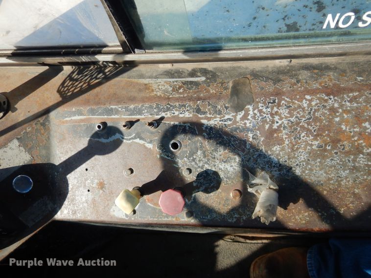 image for item DH4386 1990 Capacity yard truck