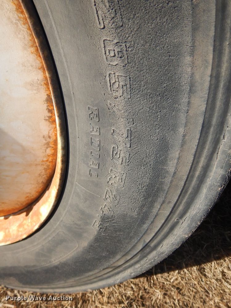 image for item DH4386 1990 Capacity yard truck