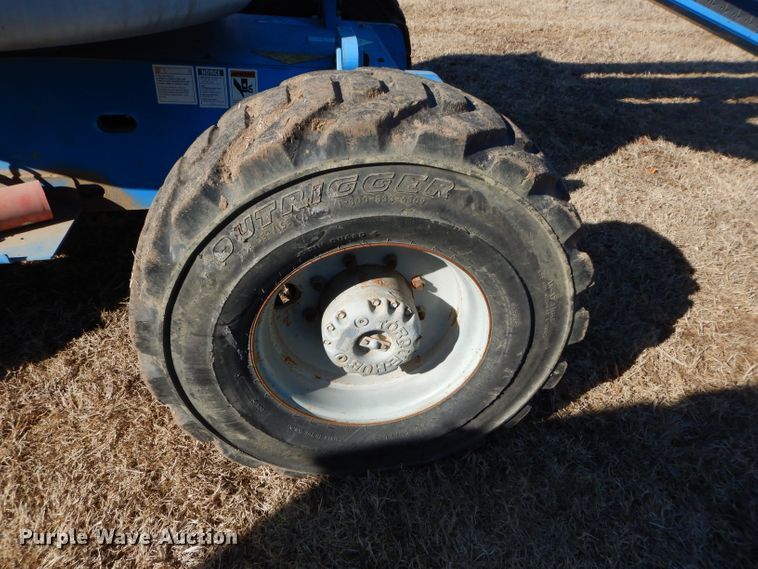 image for item DH4388 2000 Genie Z45/25 boom lift