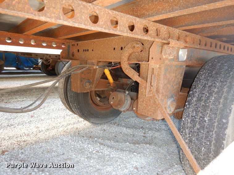 image for item DH4390 1999 Trailmobile dry van trailer