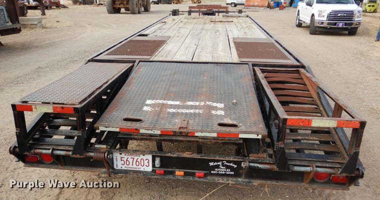image for item DH4787 1999 Travalong equipment trailer