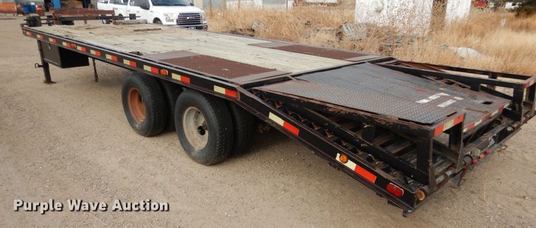 image for item DH4787 1999 Travalong equipment trailer