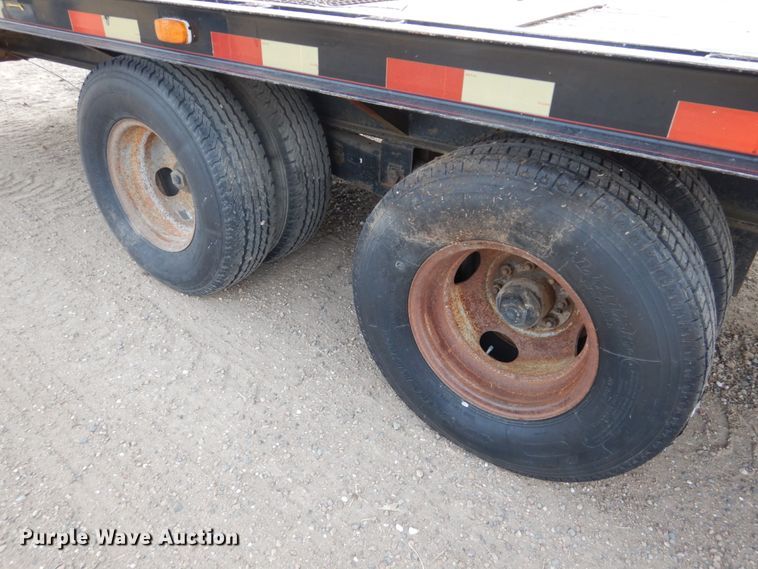 image for item DH4787 1999 Travalong equipment trailer