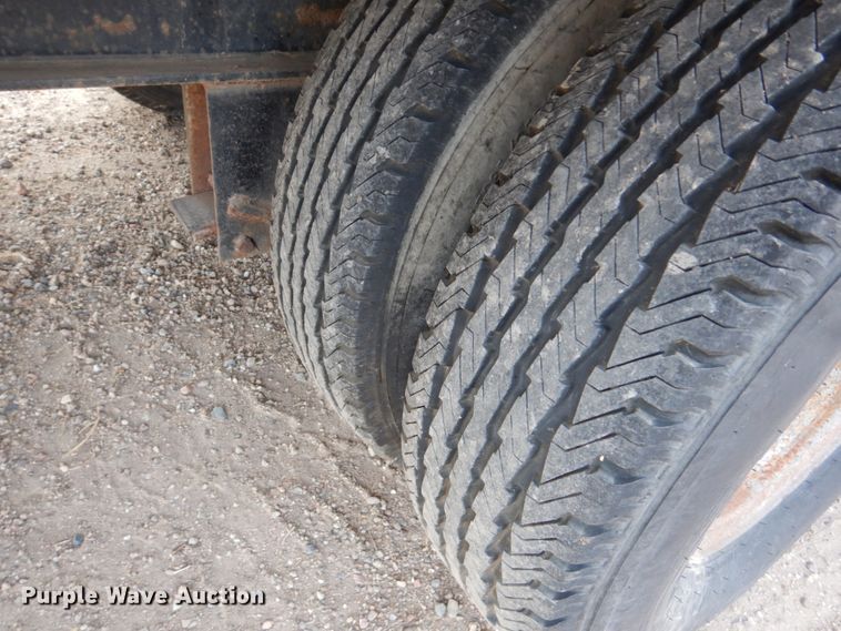 image for item DH4787 1999 Travalong equipment trailer