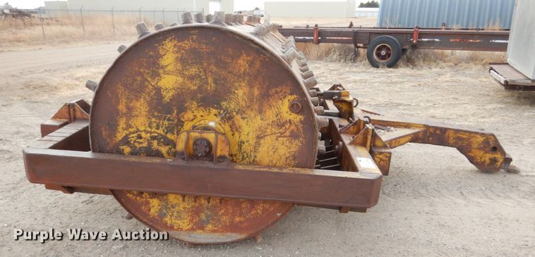 image for item DH4789 F.W. McCoy Co sheepsfoot double drum roller