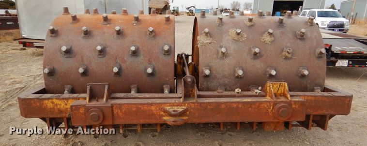 image for item DH4789 F.W. McCoy Co sheepsfoot double drum roller