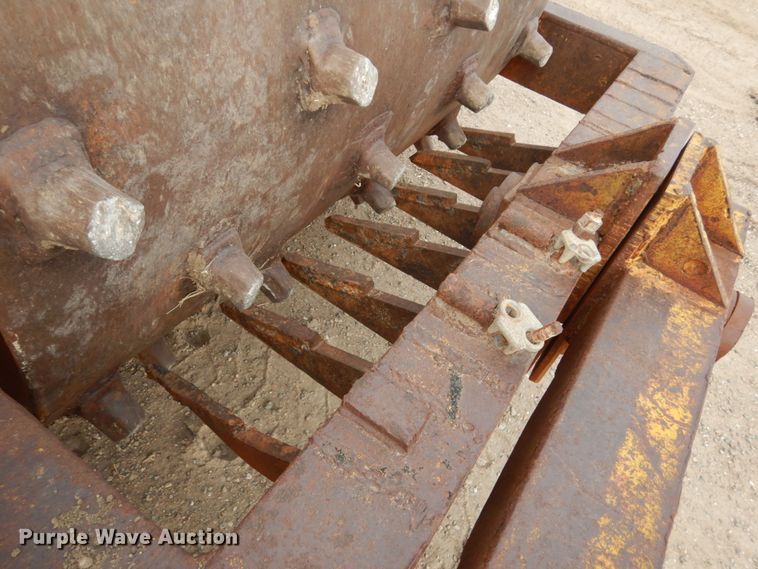 image for item DH4789 F.W. McCoy Co sheepsfoot double drum roller