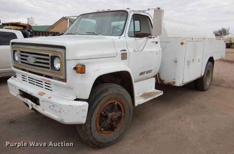 image for item DH4795 1977 Chevrolet C65 fuel truck