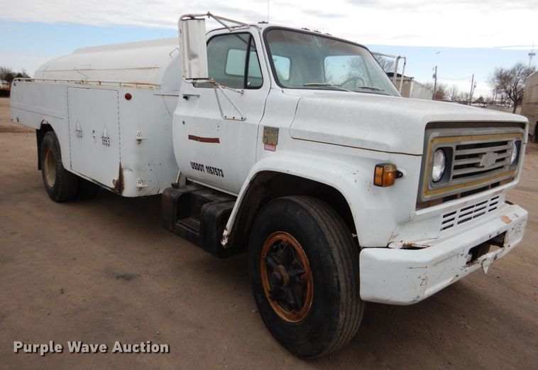 image for item DH4795 1977 Chevrolet C65 fuel truck