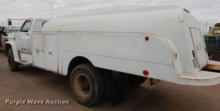 image for item DH4795 1977 Chevrolet C65 fuel truck