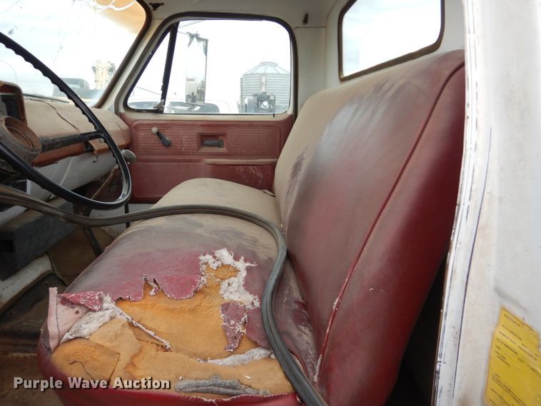 image for item DH4795 1977 Chevrolet C65 fuel truck