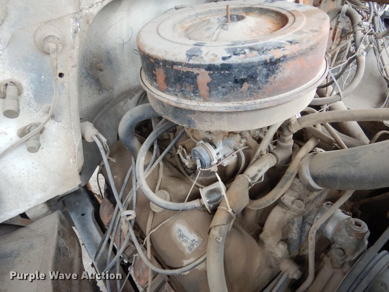 image for item DH4795 1977 Chevrolet C65 fuel truck