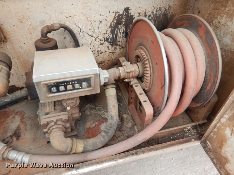 image for item DH4795 1977 Chevrolet C65 fuel truck