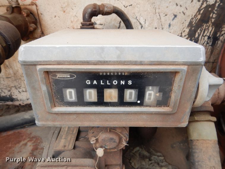 image for item DH4795 1977 Chevrolet C65 fuel truck