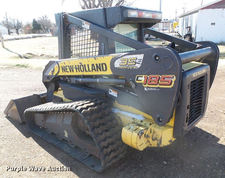 image for item DH4808 2007 New Holland C185 skid steer