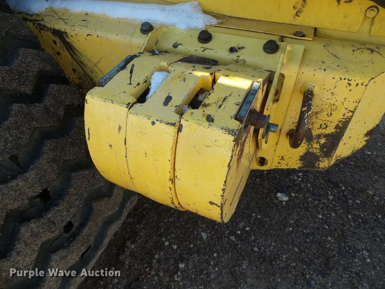 image for item DH4808 2007 New Holland C185 skid steer