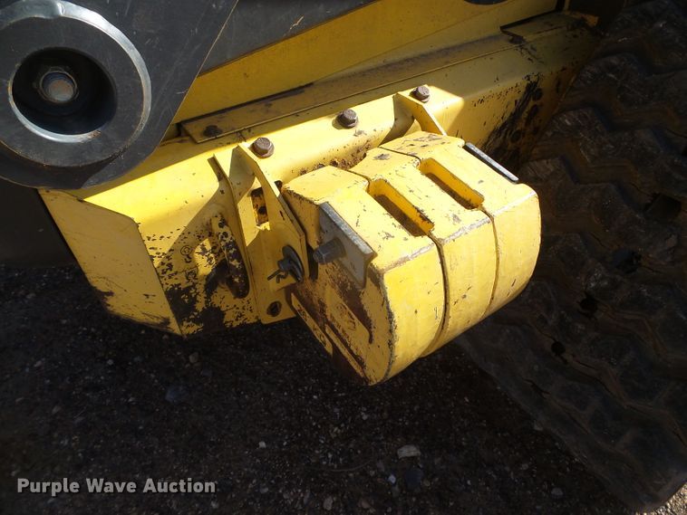 image for item DH4808 2007 New Holland C185 skid steer