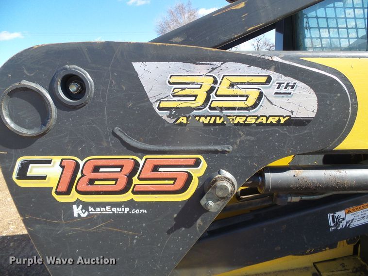 image for item DH4808 2007 New Holland C185 skid steer