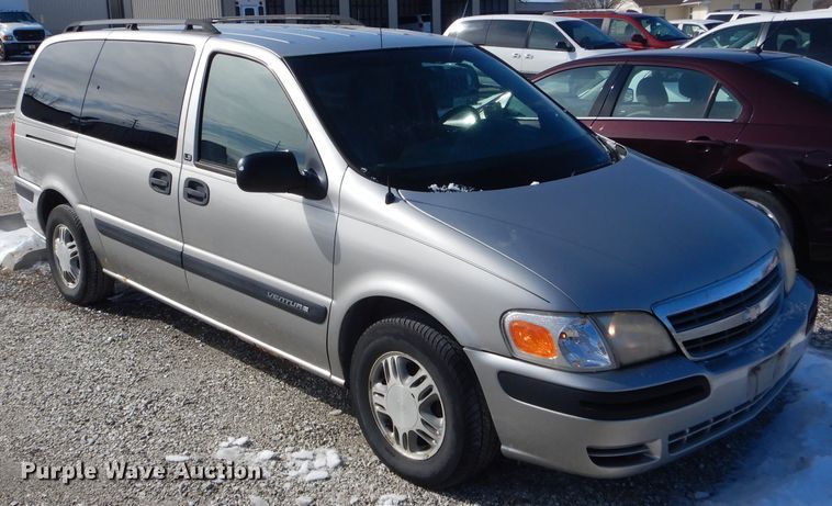 image for item DH6420 2004 Chevrolet Venture LS van