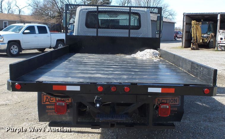image for item DH7840 2012 International TerraStar flatbed truck