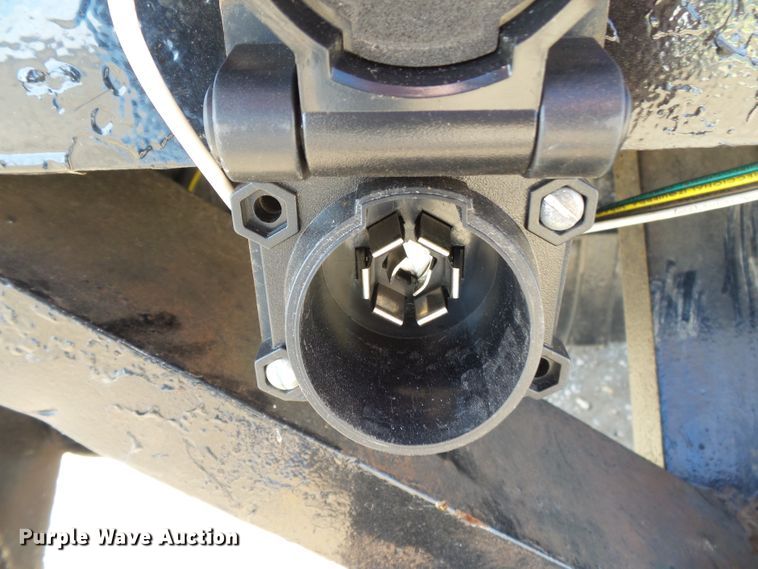 image for item DH7840 2012 International TerraStar flatbed truck